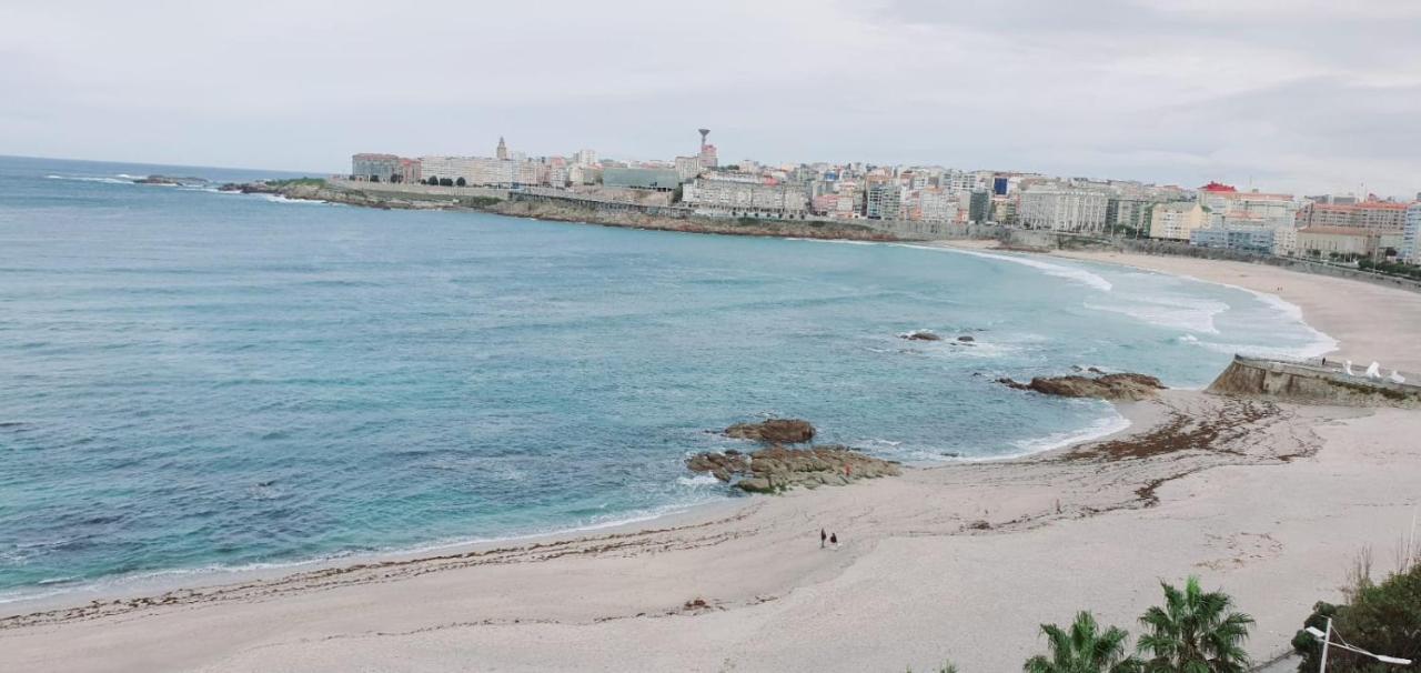 Apartament Vivienda Con Increibles Vistas A La Playa De Riazor A Coruña Zewnętrze zdjęcie